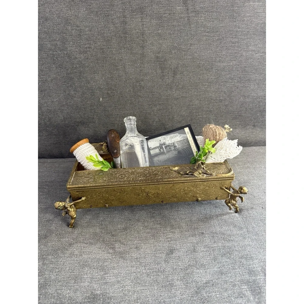 Vintage Upcycled Repurposed Primitive Vignette Decor Gold Metal Tissue Box‎